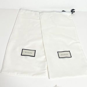 NA✨Gucci✨ Black & White Logo Shoe Dust Bags